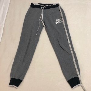Nike Joggers